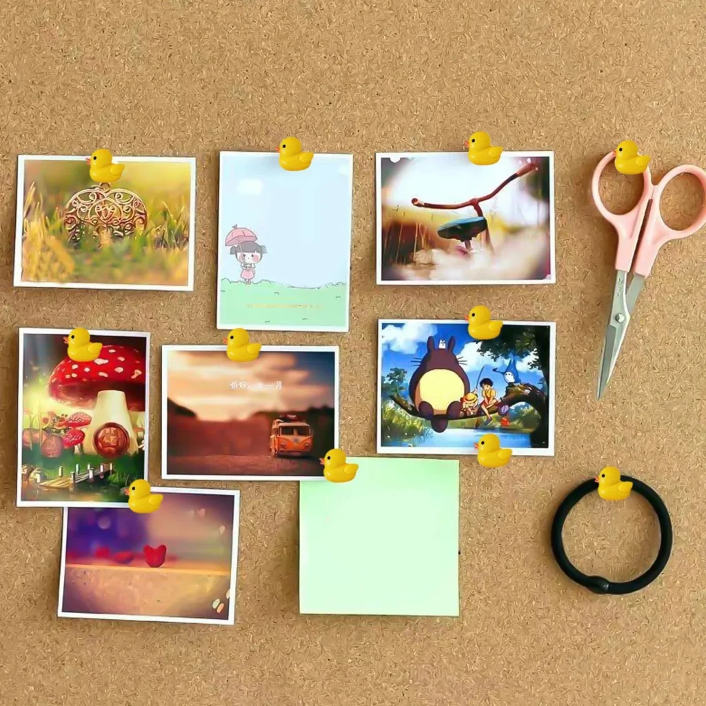 30 Petites Épingles De Canard Jaune, Épingles De Dessin Animé Mignon, Épingles Fixes De Tableau D'Affichage, Papeterie D'Apprentissage De Bureau Drôle.
