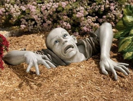 Statue Zombie Montclaire Moors XXL