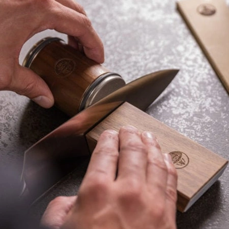 Aiguiseur HORL2 en Noyer – Précision Allemande